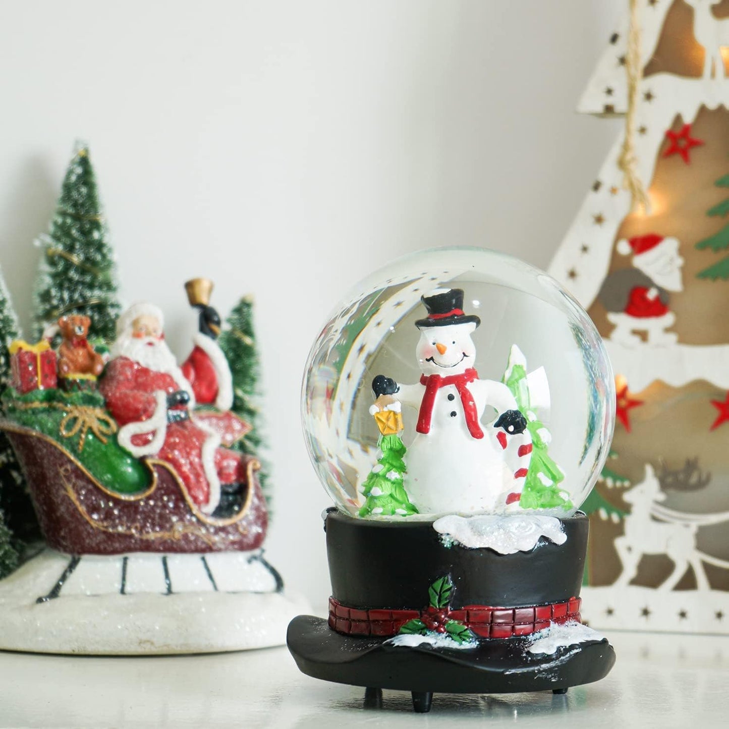 Glass Snow Globes with Snowflakes Dancing Water Snow Globes, Music Box Decorative Ornaments