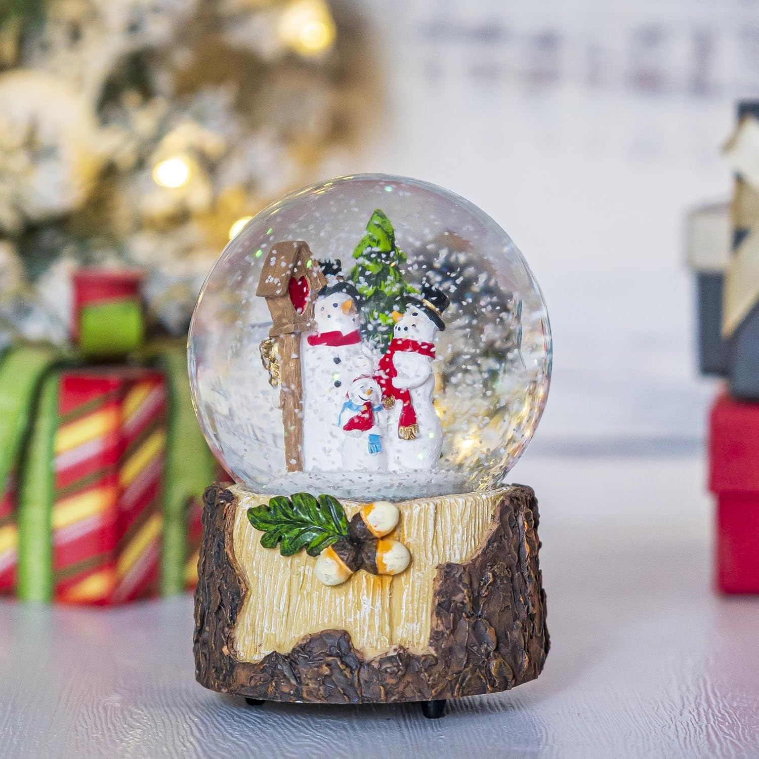 Glass Snow Globes with Snowflakes Dancing Water Snow Globe,Music Box Decorative Ornaments